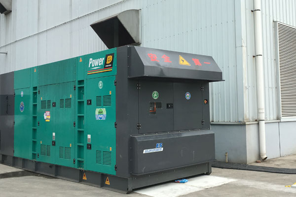 埇桥燃油滤清器的更换流程是怎样的？